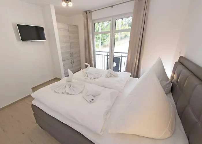 Louisa - 51 Sellin (Rugen)